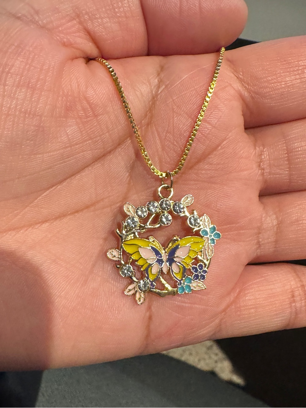 Butterfly Pendant 18k good plated Necklace with Yellow and Pink Enamel - Picture 2 of 8